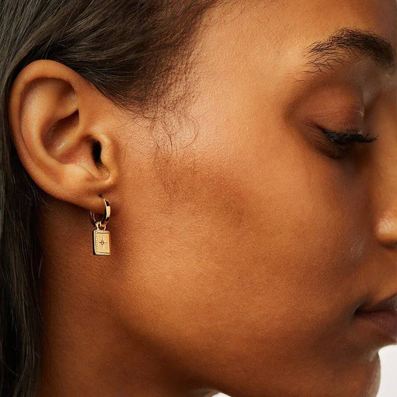 Glimmer Earrings